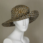 Sunbrero, Flannel Leopard Print, Size Medium