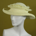 Frizzle, Ivory