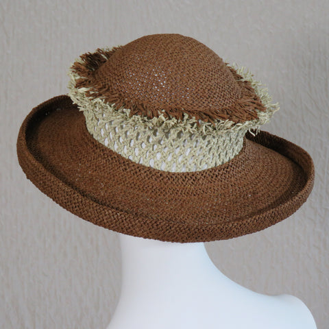 Frizzle, Brown and Beige, Mesh Side